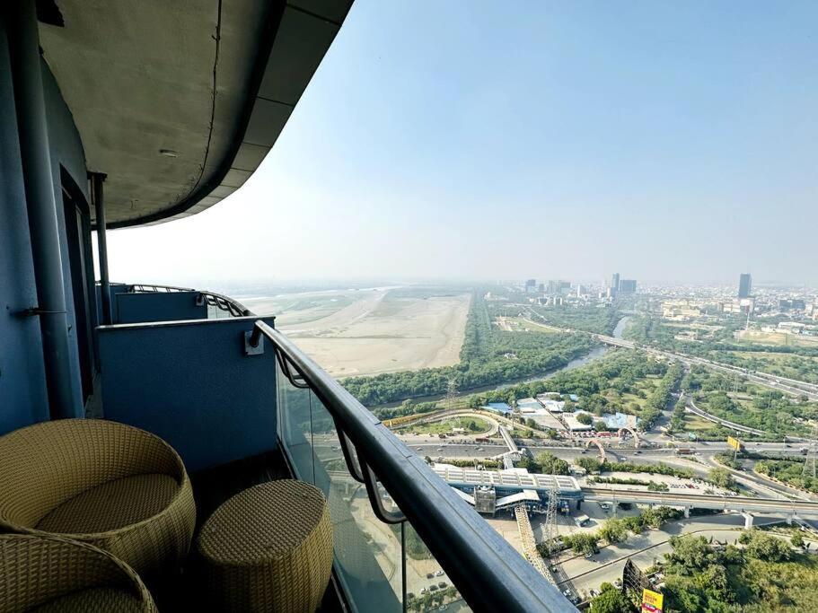 Cloud Stay@41St Floor Noida Exterior photo