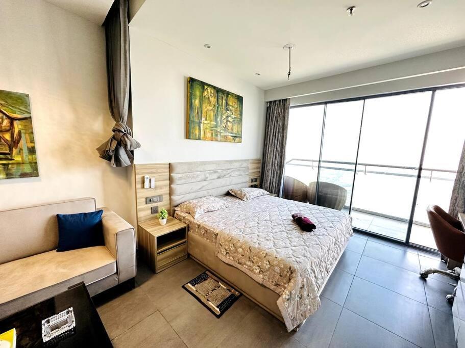 Cloud Stay@41St Floor Noida Exterior photo