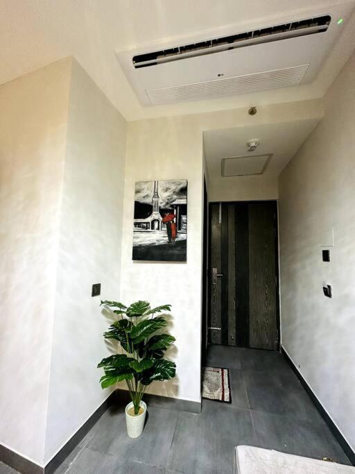 Cloud Stay@41St Floor Noida Exterior photo