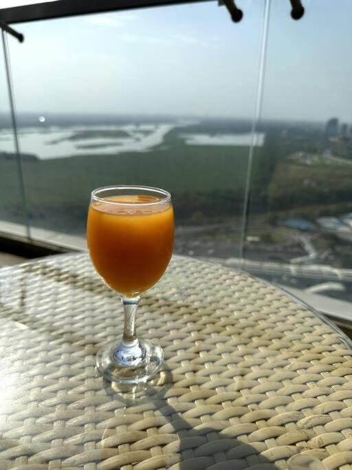 Cloud Stay@41St Floor Noida Exterior photo