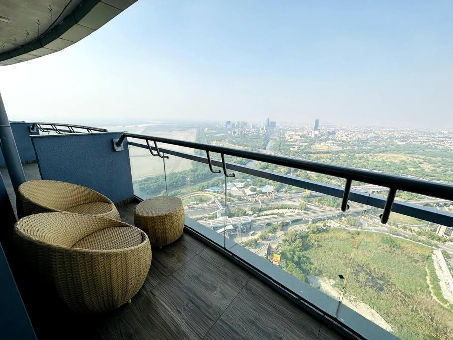Cloud Stay@41St Floor Noida Exterior photo